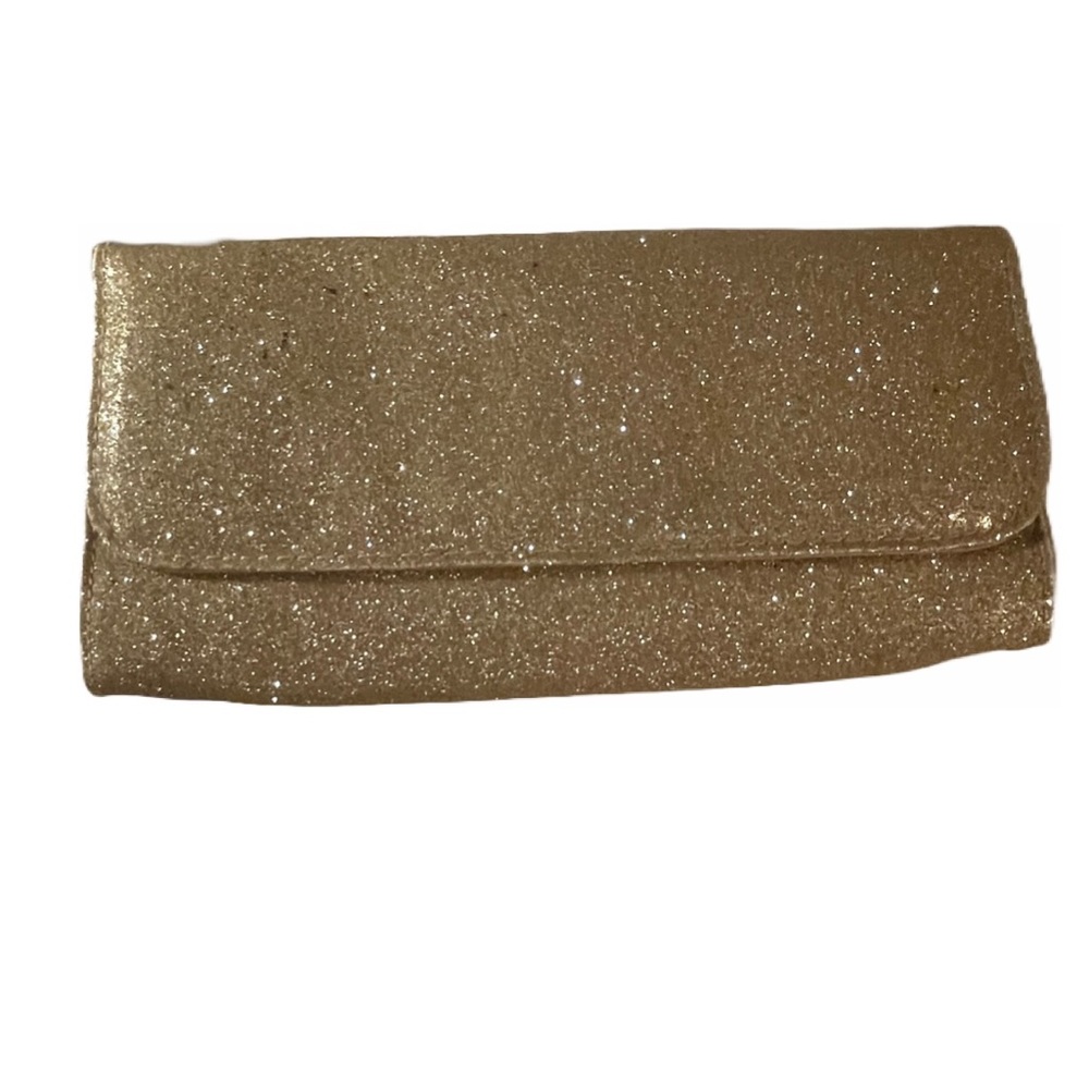 Gold clutch bag. Bare essentials. Great for holidays - Picture 3 of 3